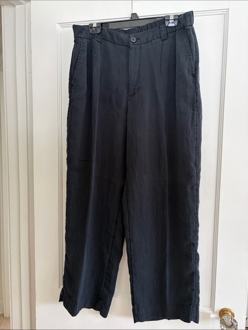 Light Weight Black Wide Leg Pants w Zip front